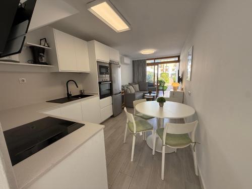 Las Brisas 39 by Stay in Gran Canaria