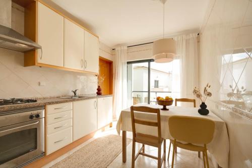 Alvor Oasis with Pool & Balconies Near Town & Beach