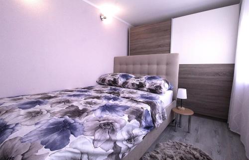 Apartments by the sea Rozac, Umag - 27259