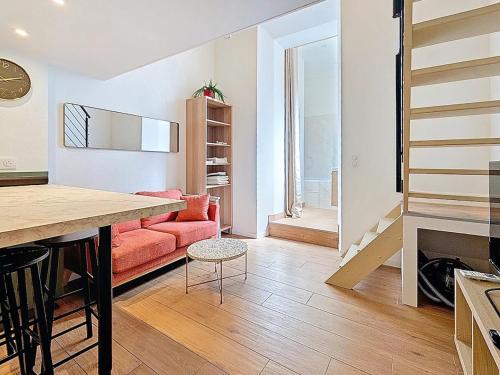 Duplex renovated in 2026 with 2 single beds