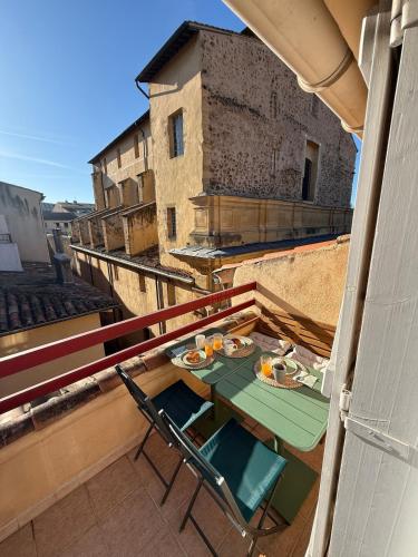 Appt de charme, terrasse et AC - Aix Centre