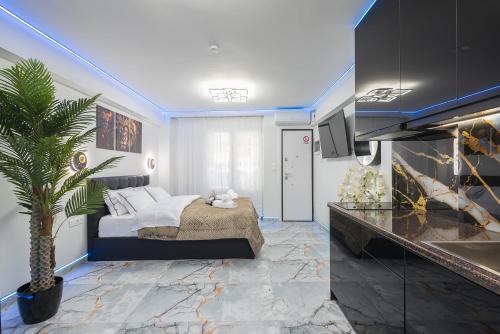 Royal Luxury Studio few steps from Evangelismos Metro Station