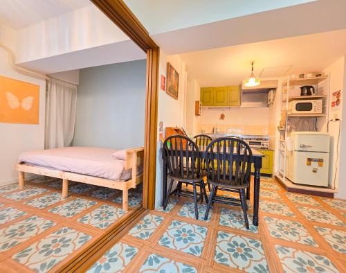 Heart of Shinjuku Near Kabukicho Sleeps 5