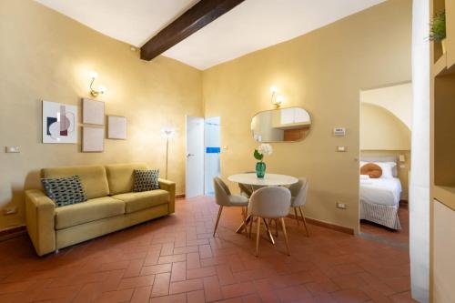 Ponte Vecchio Charming Flat- restyling june 2026