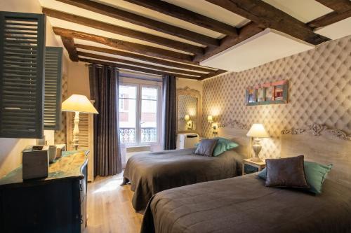 Appartement spacieux au cœur de Paris 75 m² avec vue sur la ville