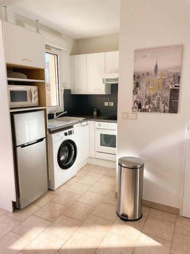 Appartement moderne à Fréjus, 60 m², piscine partagée