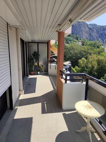 Soleil Apartment