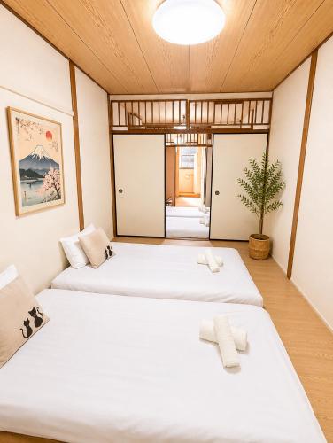 2层楼独立一户建适应家庭团体入住商店街区域购物交通非常方便 難波心斎橋15分钟即达