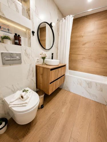 Ocean Serenity Apartment, Sea View & Parking, Tenerife South Escape