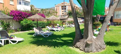 Cozy High-Rise Studio Sea Views & Garden Pool All the year round