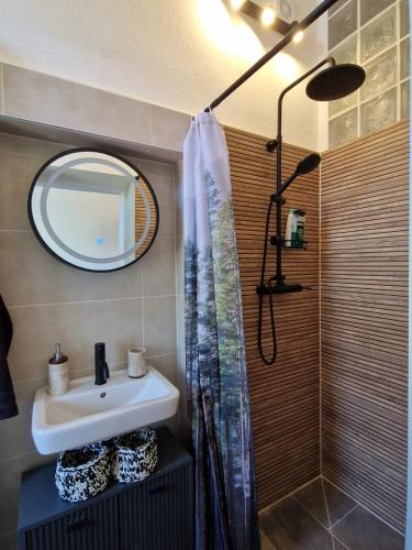 Grazioso Apartment - Central Station -Parking option -Free bike