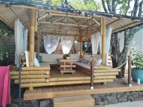 Cozy, bright, air-conditioned 2-room apartment with mezzanine & terrace