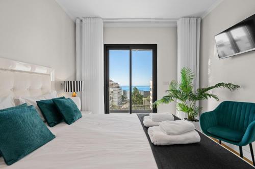 Penthouse with Sea View in Top Location