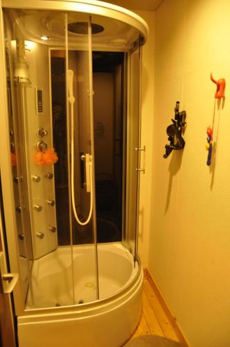 Santana Guest House Osaka