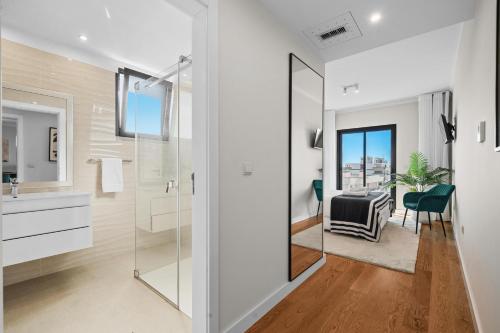 Penthouse with Sea View in Top Location