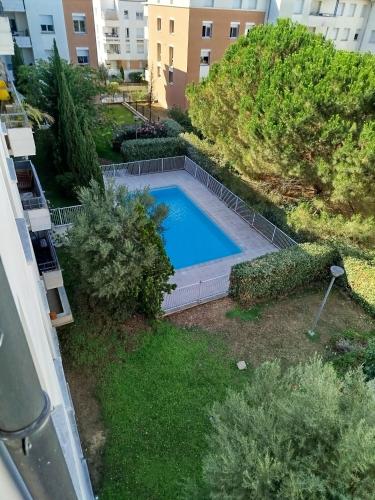 L'essentiel, proche stade, Clim, parking, piscine