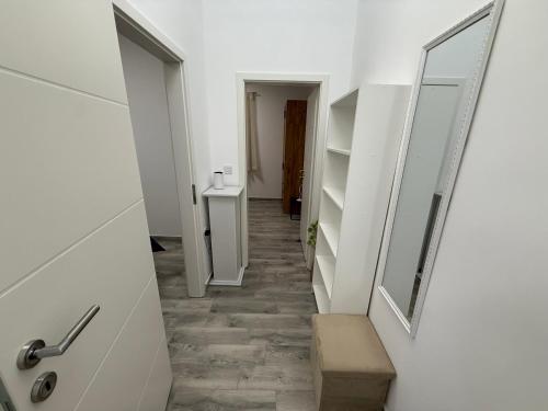 SeaWave - apt for 4 with patio, close to beach!