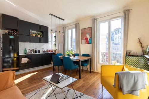 Cosy escape between Montmartre & Batignolles