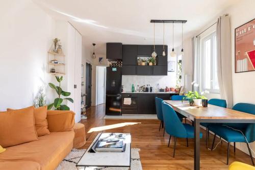 Cosy escape between Montmartre & Batignolles