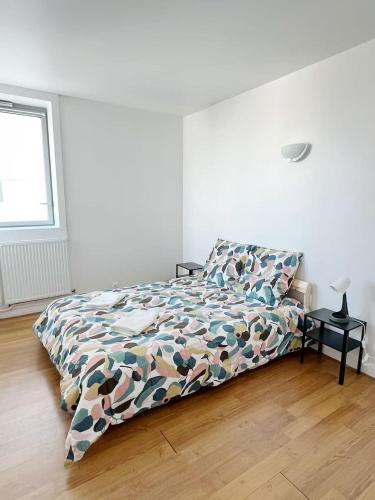 8 guests, Spacious, renovated, Paris 19th arrondissement