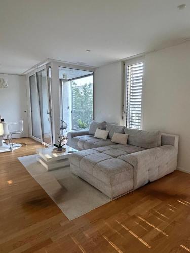 Modern apartment in Basel, 10 minutes from Messeplatz