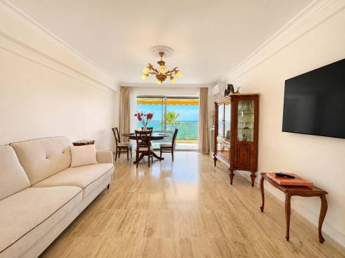 Lucia - Sea View- Pool- Beach Walking Distance