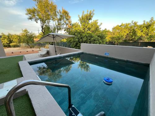 Luxury Private Pool Villa by Quinta da Alfarrobeira