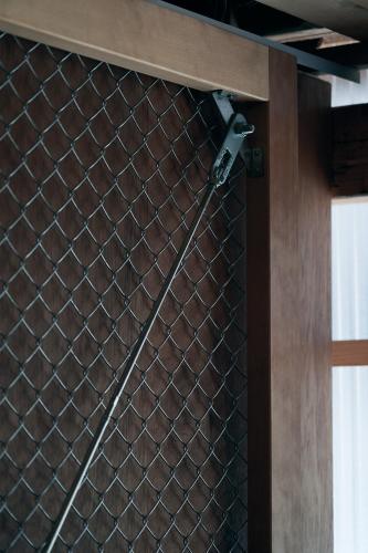 a hose is attached to a wall at 一棟貸しホテル Shirahama WAKO in Shirahama