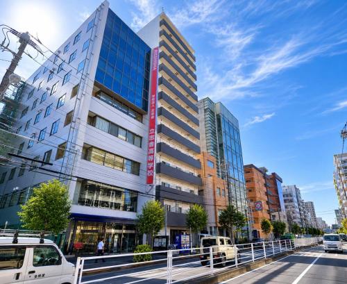 401Room, 5 mins walk from JR Kinshicho North Exit!Near Asakusa & Sky Tree!! The house is on the 4th floor with an elevator convenient transportation There is a balcony