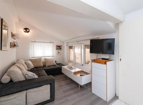 Apartments Roda