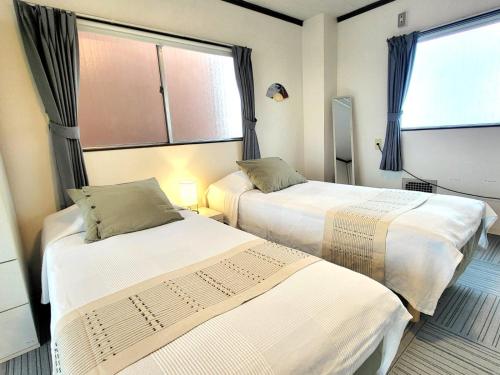 2 Units in 1 Listing near Nakano CBD and Broadway