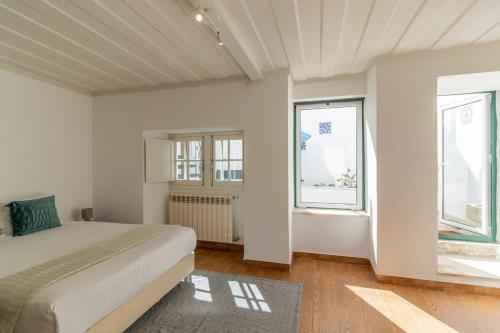 Sunny Príncipe Real Villa, Patio, 4BR for 12
