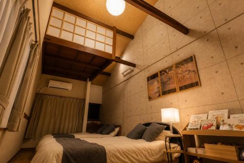 Near USJ Free Parking 2 Min to Station Japanese Modern House smoking area Sleeps 7 WanoYado
