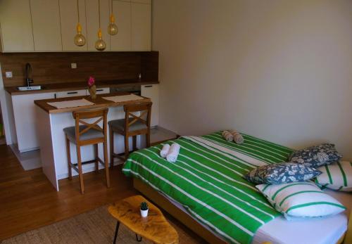 Flexible SelfCheckIns Zagreb 276 - Studio Apartment - Loggia - Garage