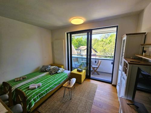 Flexible SelfCheckIns Zagreb 276 - Studio Apartment - Loggia - Garage