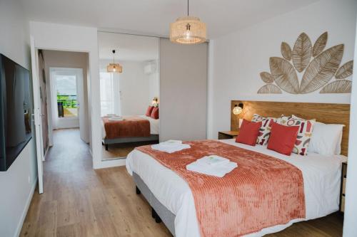 Antarès - Hyper-centre, vue bassin, 108 m2, 3 chambres, clim, parking, plage à 100 m