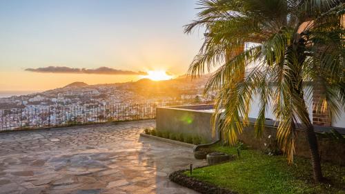 Casa da Pinheira II - By Wehost