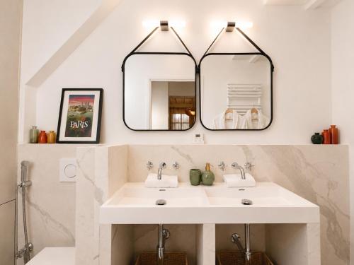 Elegant & Quiet Suite in Le Marais near Hôtel de Ville