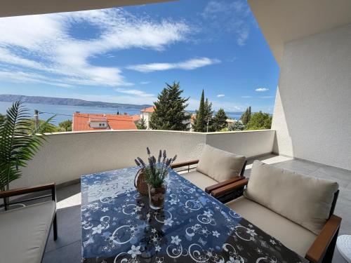 Apartment Ida Sea View