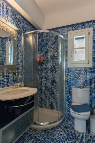 Walk to Naousa - 1BR Sea View - Pepperleaf