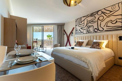 X Vibes Couple Only Suite design rooftop et parking Village Naturiste