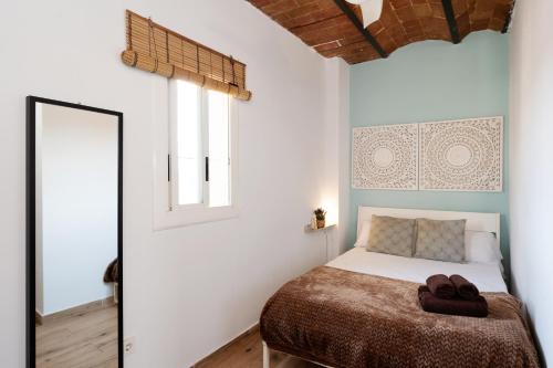 Atico con terraza 5 minutos a pie Fira Bcn, 4' metro Plza España, 15' Bcn centro
