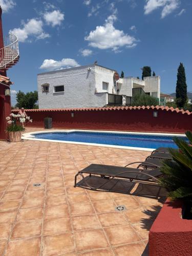 Villa sur canal pour 8 personnes