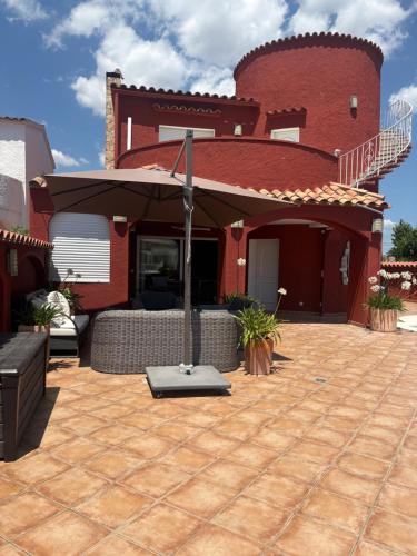 Villa sur canal pour 8 personnes