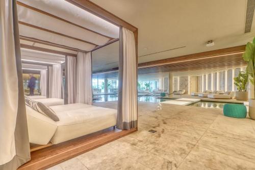 Infinity Tower Private Residence Luxury Stay