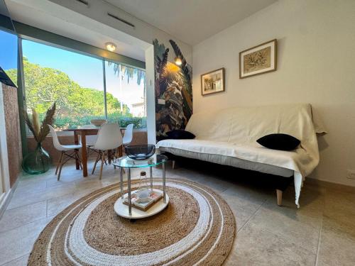 Loft en bord de mer aux salins à Hyères