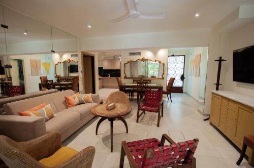 Rastoni Acropolis Uniquely Located Stylish Apartments