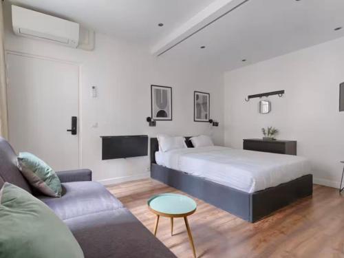 UrbanFlat 202 - Studio confortable pour 4 au centre de Paris