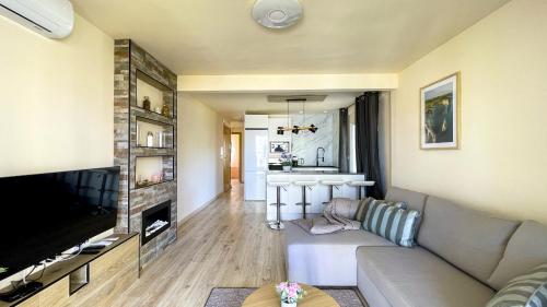 BL Piso con 2 dormitorios a 600 m de la playa Rincón de Loix