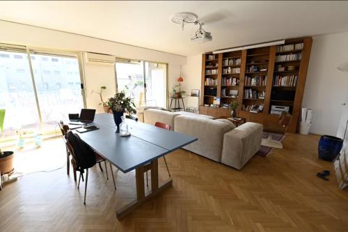 Appartement centre Marseille, lumineux avec couchers de soleil